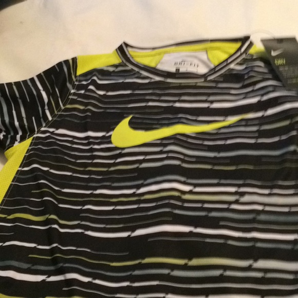 Nike Other - Nike new boys large dri-fit T-shirt Nike Other - Nike new boys large dri-fit T-shirt